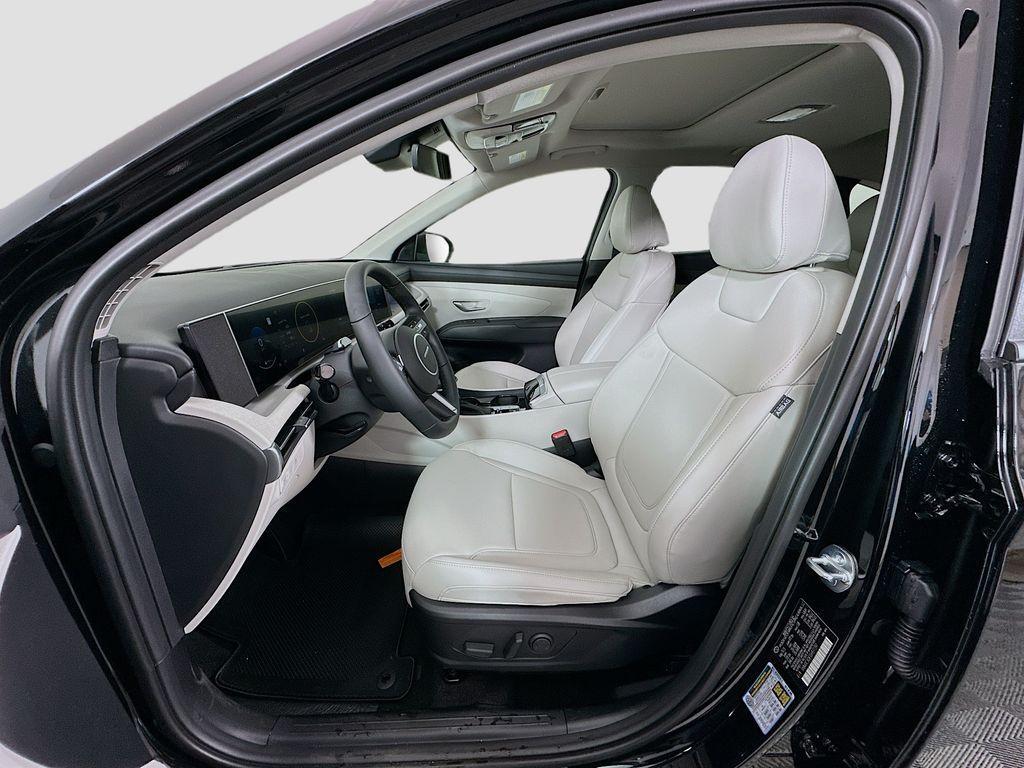 new 2025 Hyundai Tucson car, priced at $35,515