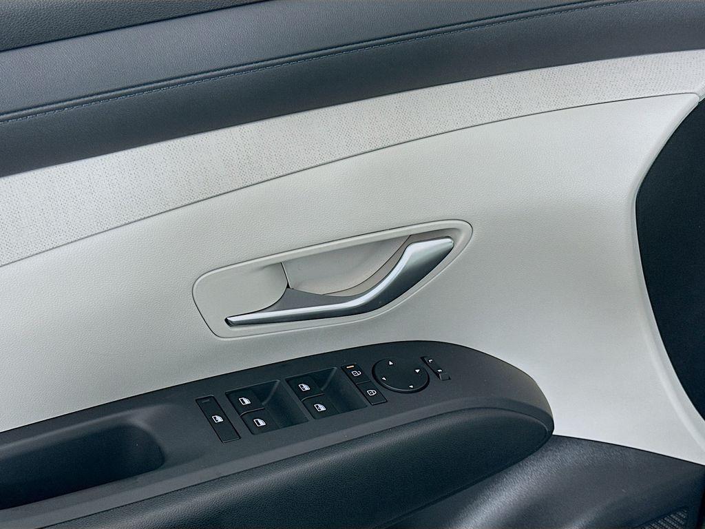 new 2025 Hyundai Tucson car, priced at $35,515