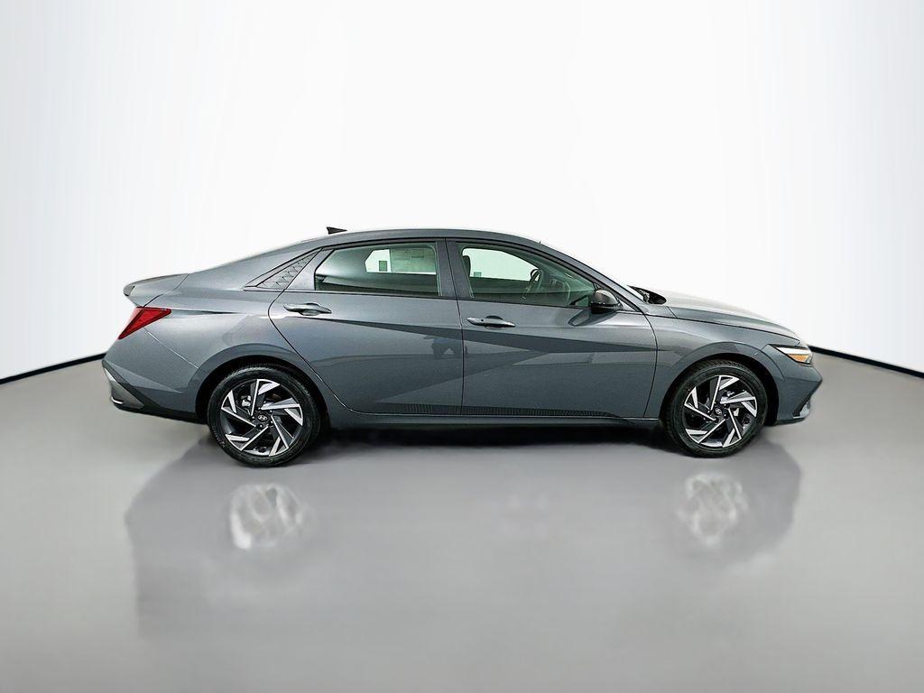 new 2025 Hyundai Elantra car, priced at $24,645