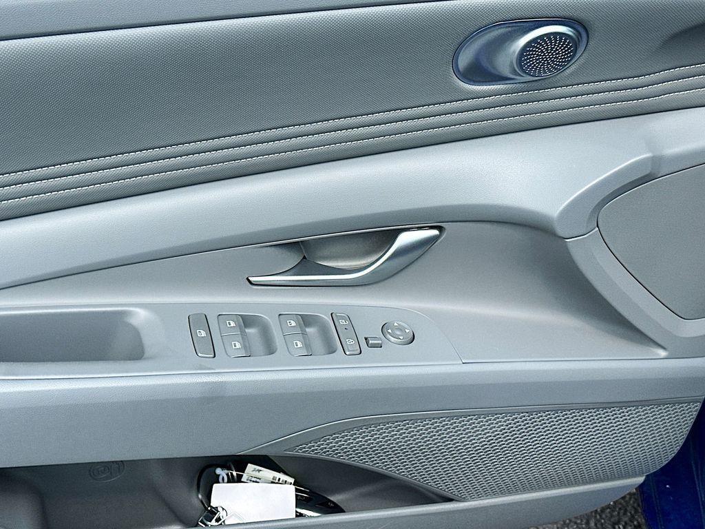new 2025 Hyundai Elantra car, priced at $24,780