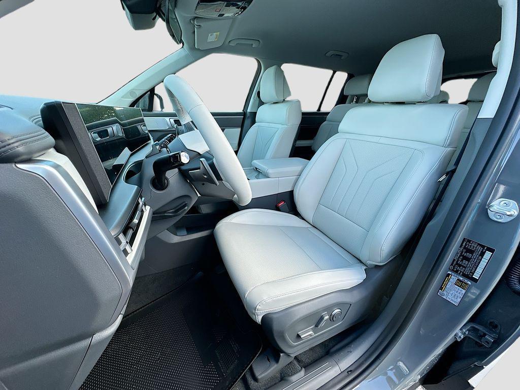 new 2025 Hyundai SANTA FE HEV car