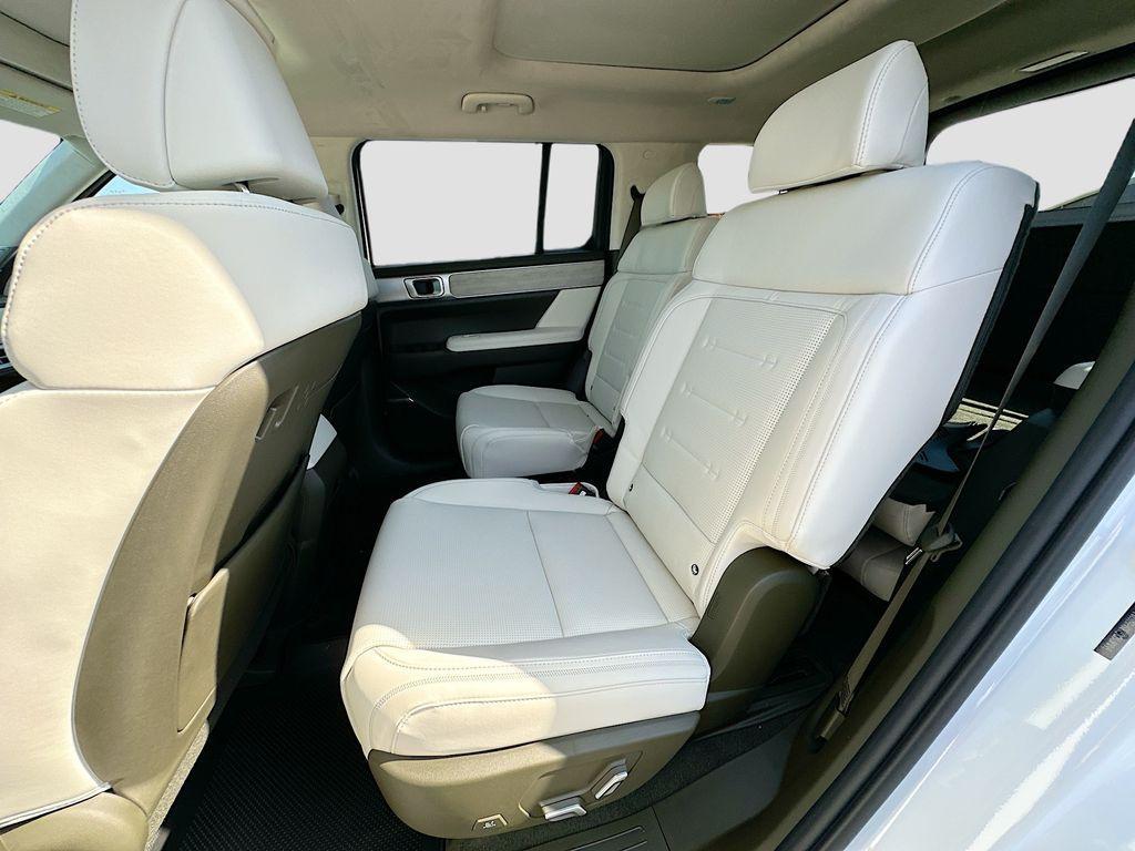 new 2025 Hyundai Santa Fe car, priced at $51,145