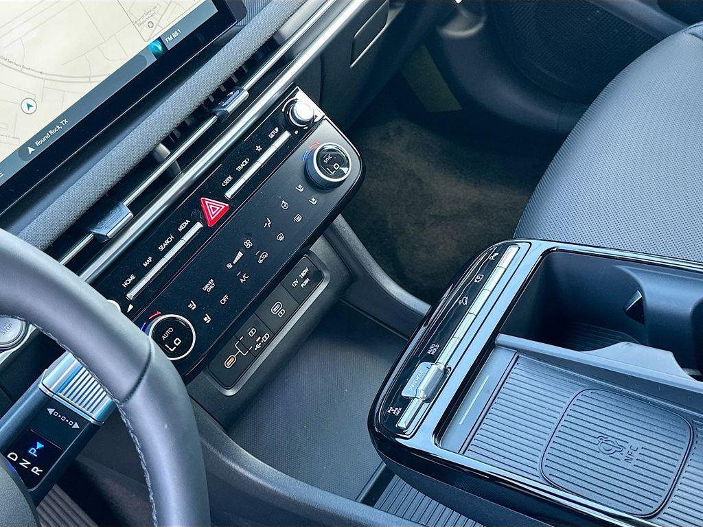 new 2025 Hyundai TUCSON Hybrid car, priced at $42,745