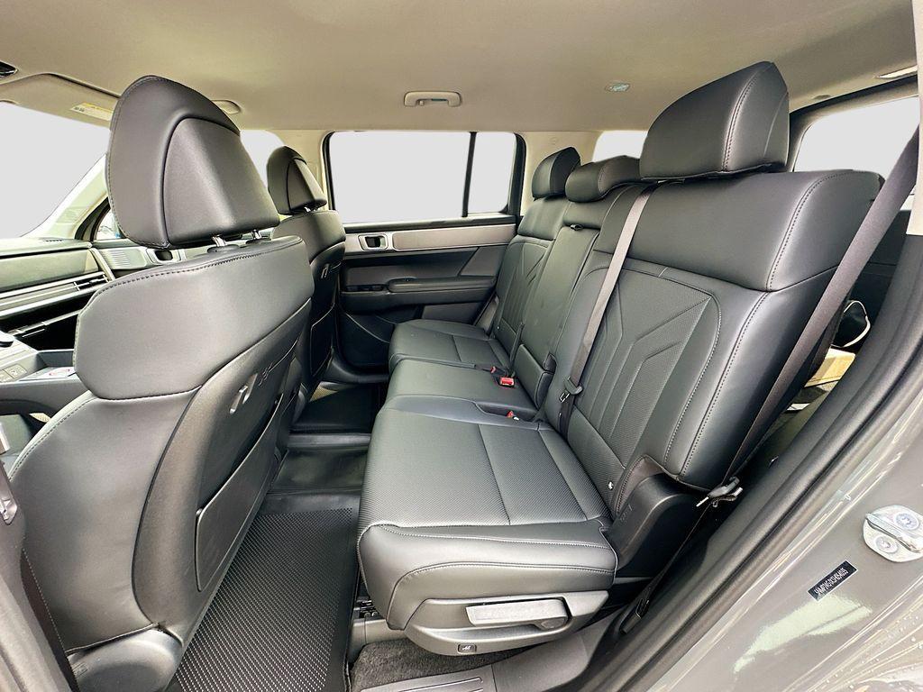new 2025 Hyundai SANTA FE HEV car, priced at $40,014