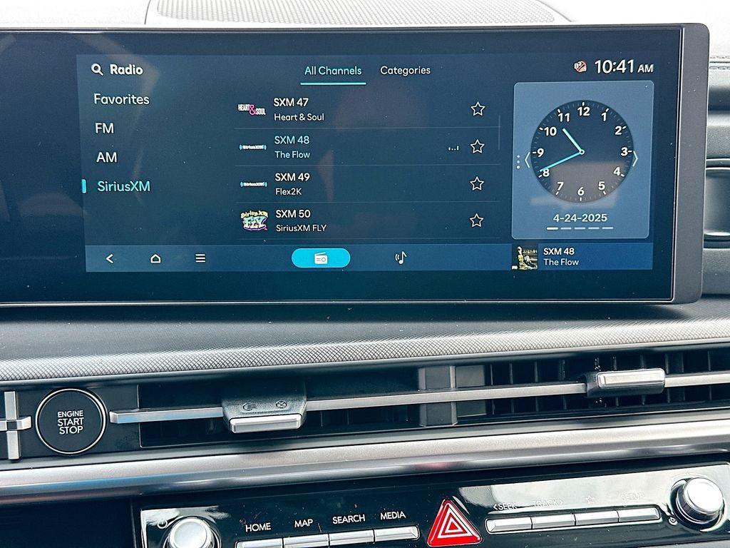 new 2025 Hyundai SANTA FE HEV car, priced at $40,014