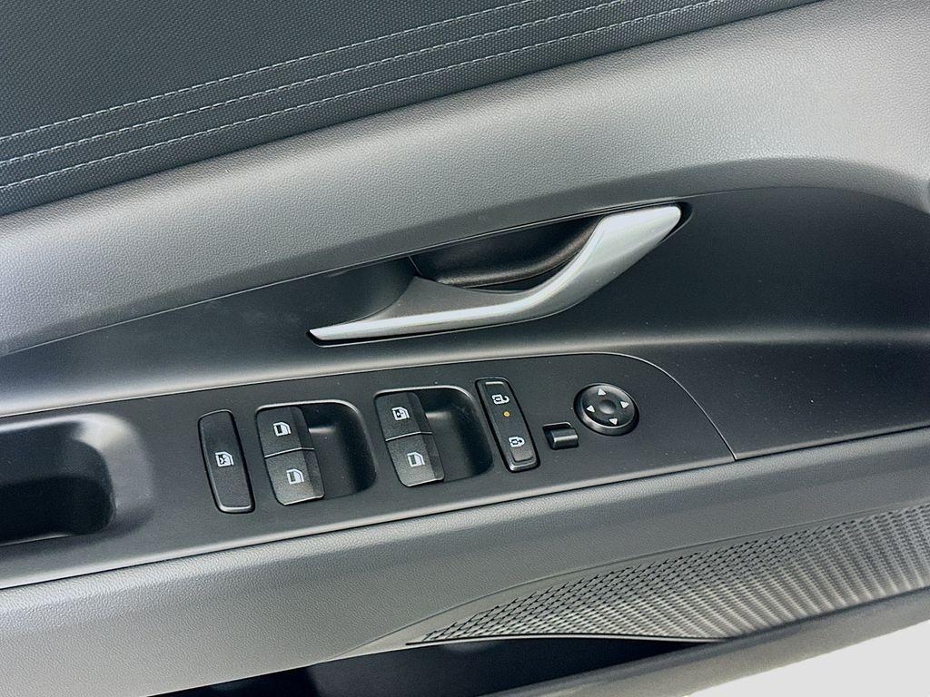 new 2025 Hyundai ELANTRA HEV car, priced at $27,305