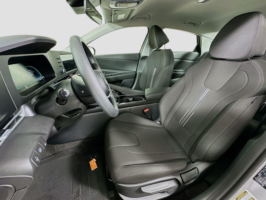new 2025 Hyundai ELANTRA HEV car, priced at $27,305