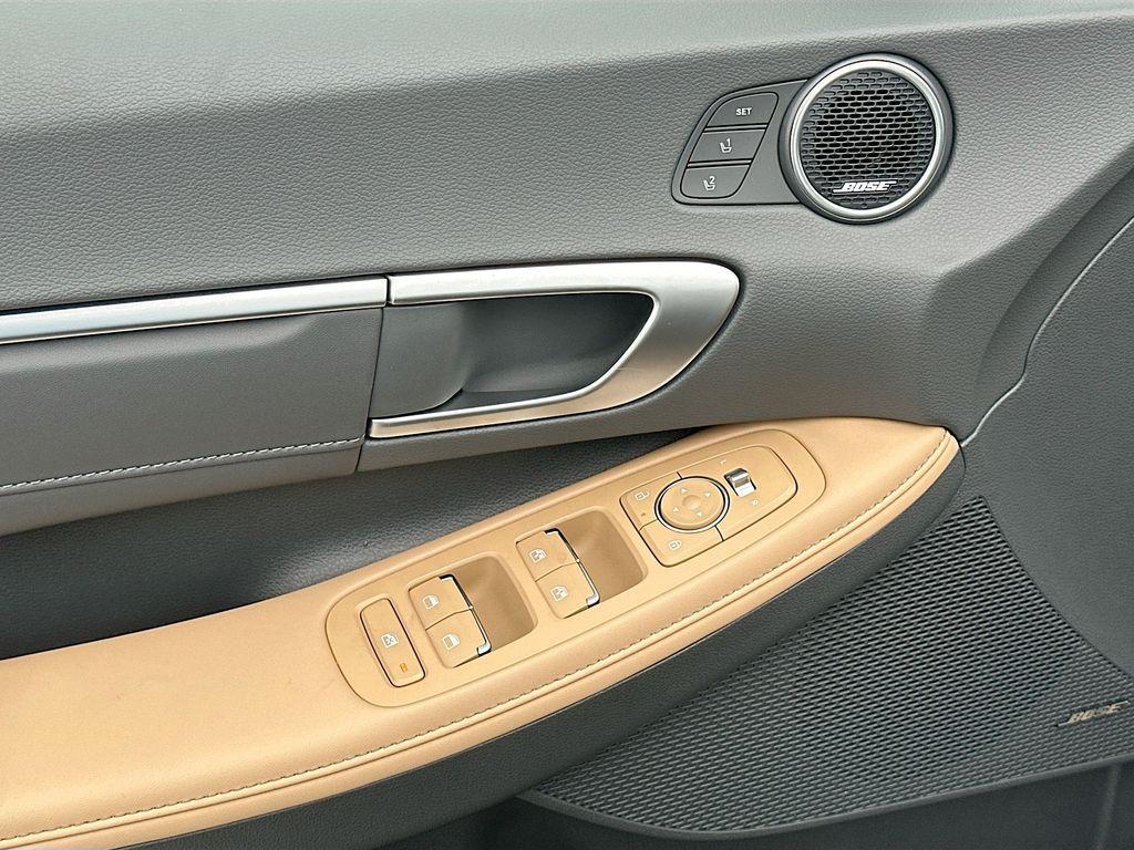 new 2025 Hyundai Sonata Hybrid car, priced at $39,485