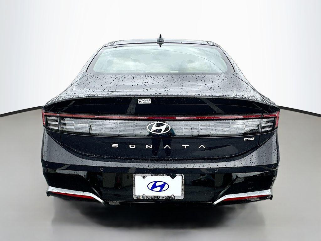 new 2025 Hyundai Sonata Hybrid car, priced at $39,485