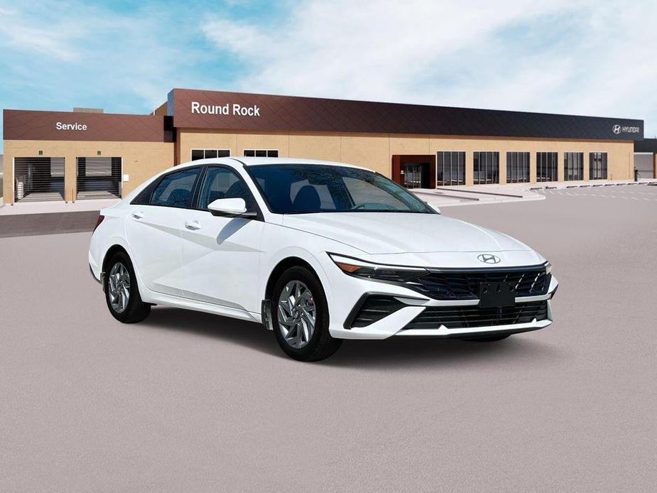 new 2025 Hyundai Elantra HEV car, priced at $27,215