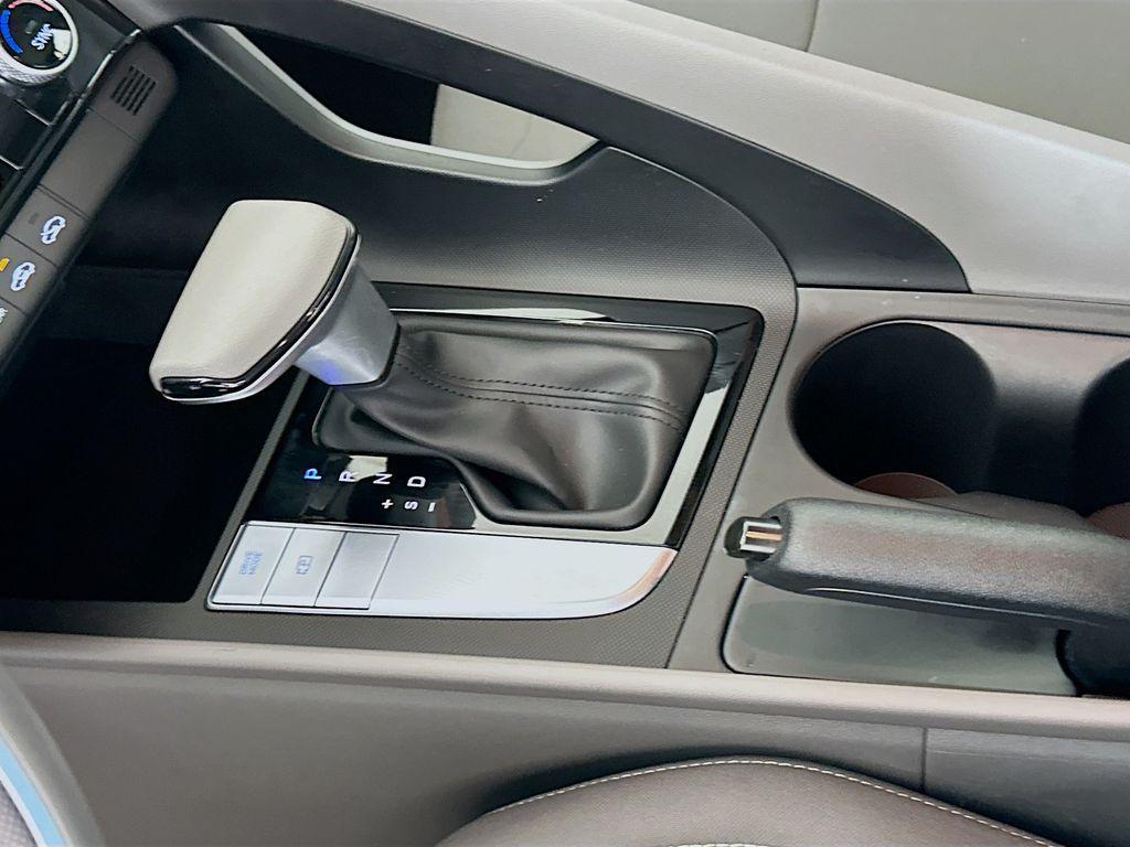 used 2023 Hyundai Elantra car, priced at $19,913