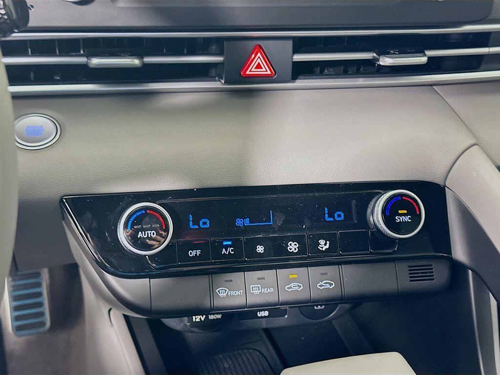 new 2025 Hyundai Elantra car, priced at $25,555