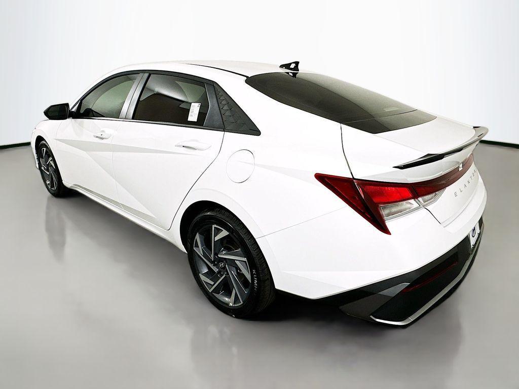 new 2025 Hyundai Elantra car, priced at $25,555