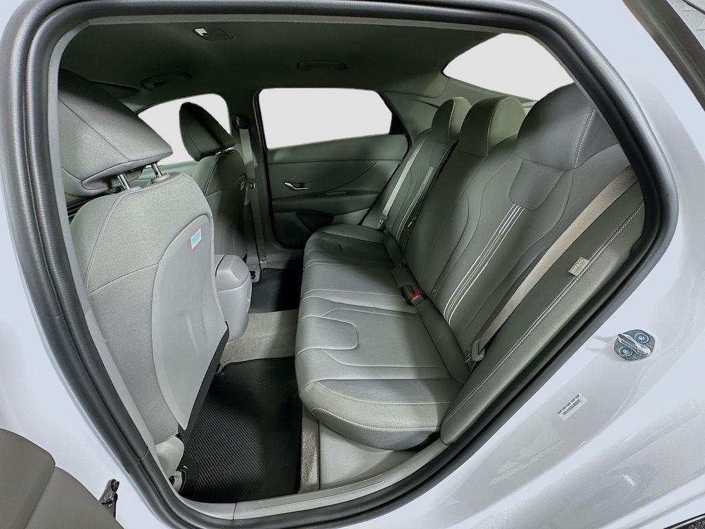 new 2025 Hyundai Elantra car, priced at $25,555