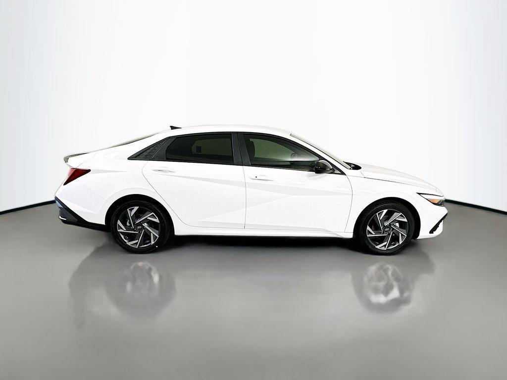 new 2025 Hyundai Elantra car, priced at $25,555
