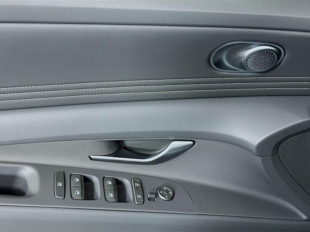 new 2025 Hyundai Elantra car, priced at $25,555