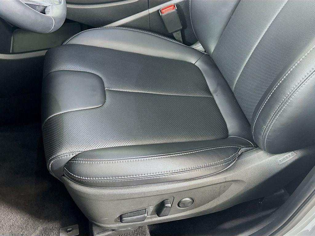 used 2023 Hyundai Santa Fe car, priced at $24,500
