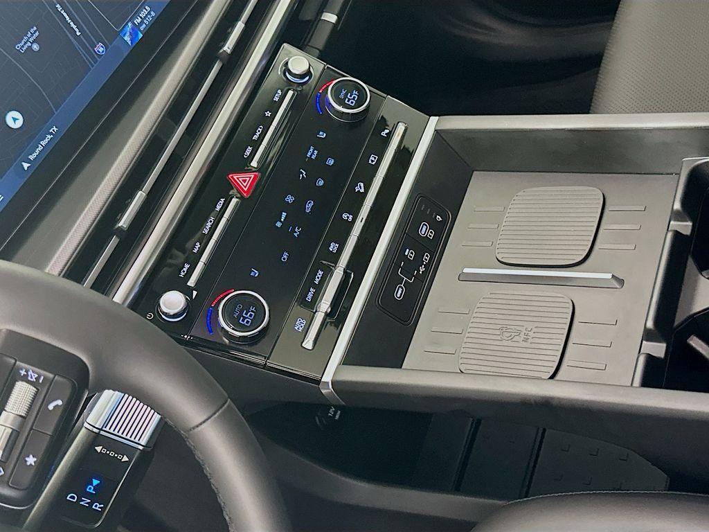 used 2025 Hyundai Santa Fe car, priced at $36,884