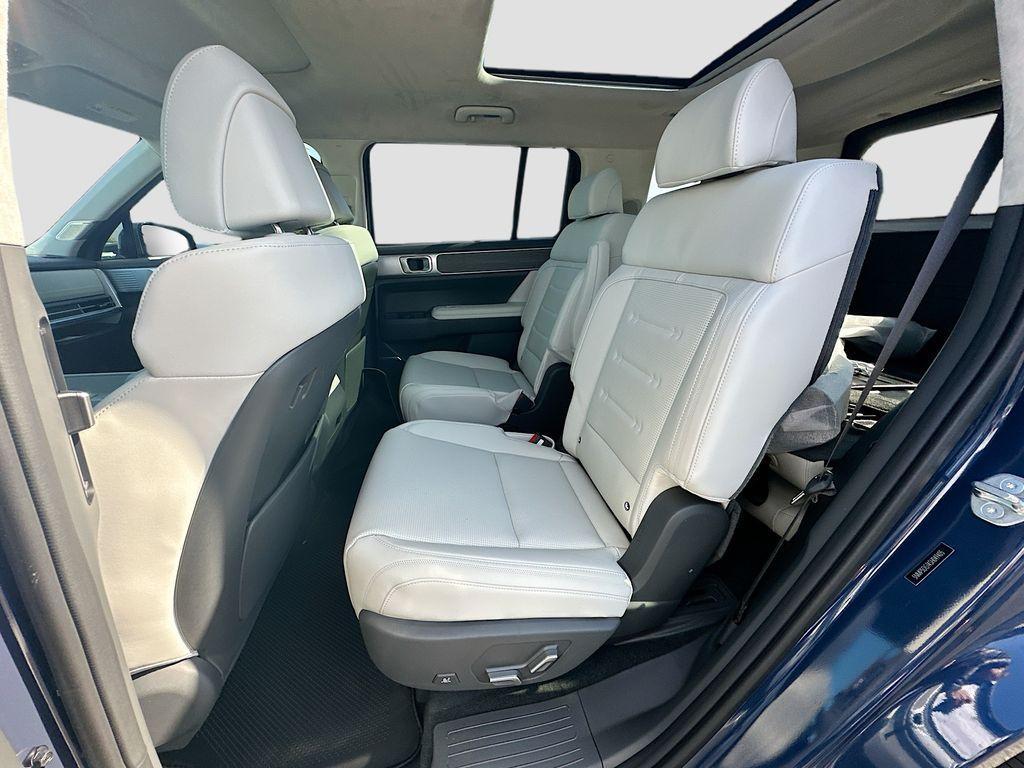new 2025 Hyundai SANTA FE HEV car, priced at $51,984