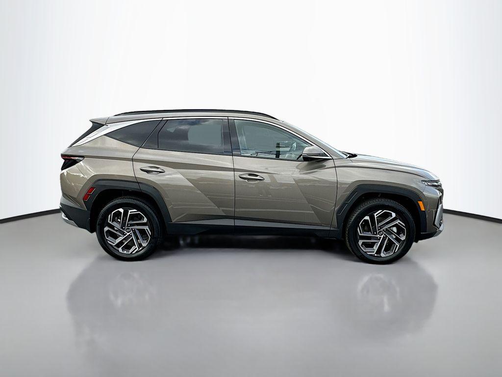 new 2025 Hyundai TUCSON Hybrid car, priced at $43,350