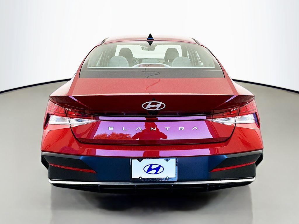 new 2025 Hyundai Elantra car, priced at $27,705