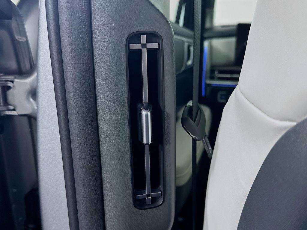 new 2025 Hyundai SANTA FE HEV car, priced at $50,100