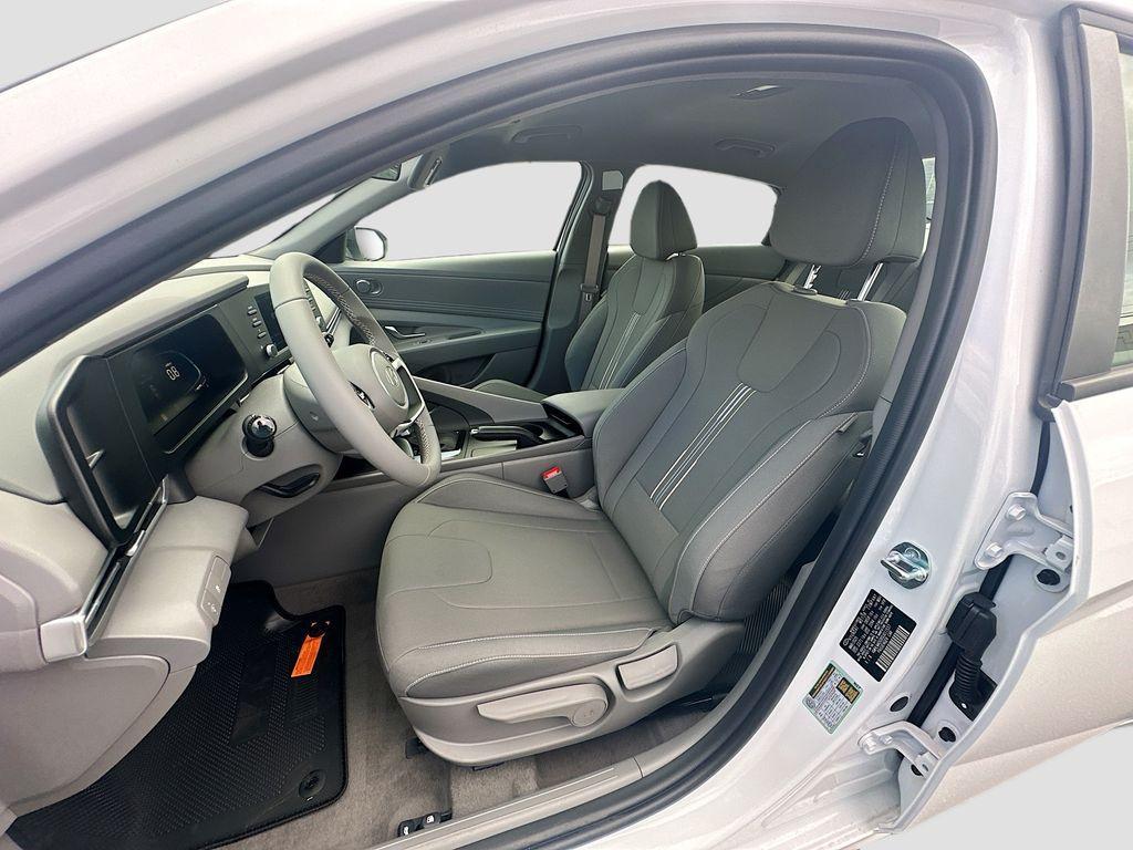 new 2025 Hyundai Elantra car, priced at $25,295