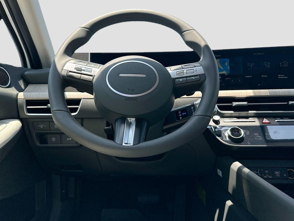 new 2025 Hyundai Sonata Hybrid car, priced at $33,580