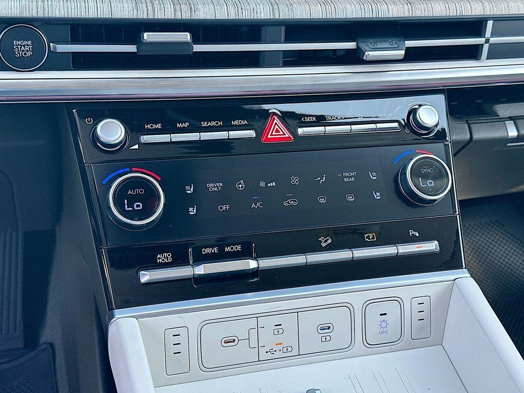 new 2025 Hyundai SANTA FE HEV car, priced at $50,129