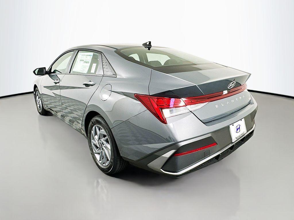 new 2025 Hyundai ELANTRA HEV car, priced at $27,315