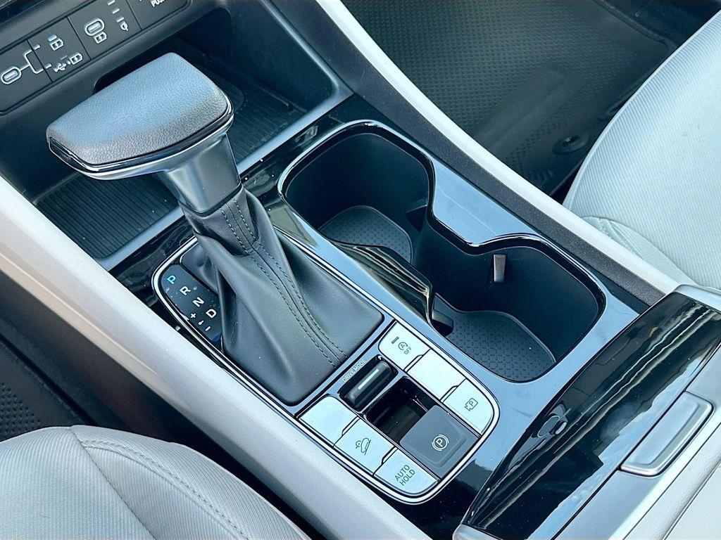 new 2025 Hyundai Tucson car, priced at $33,155
