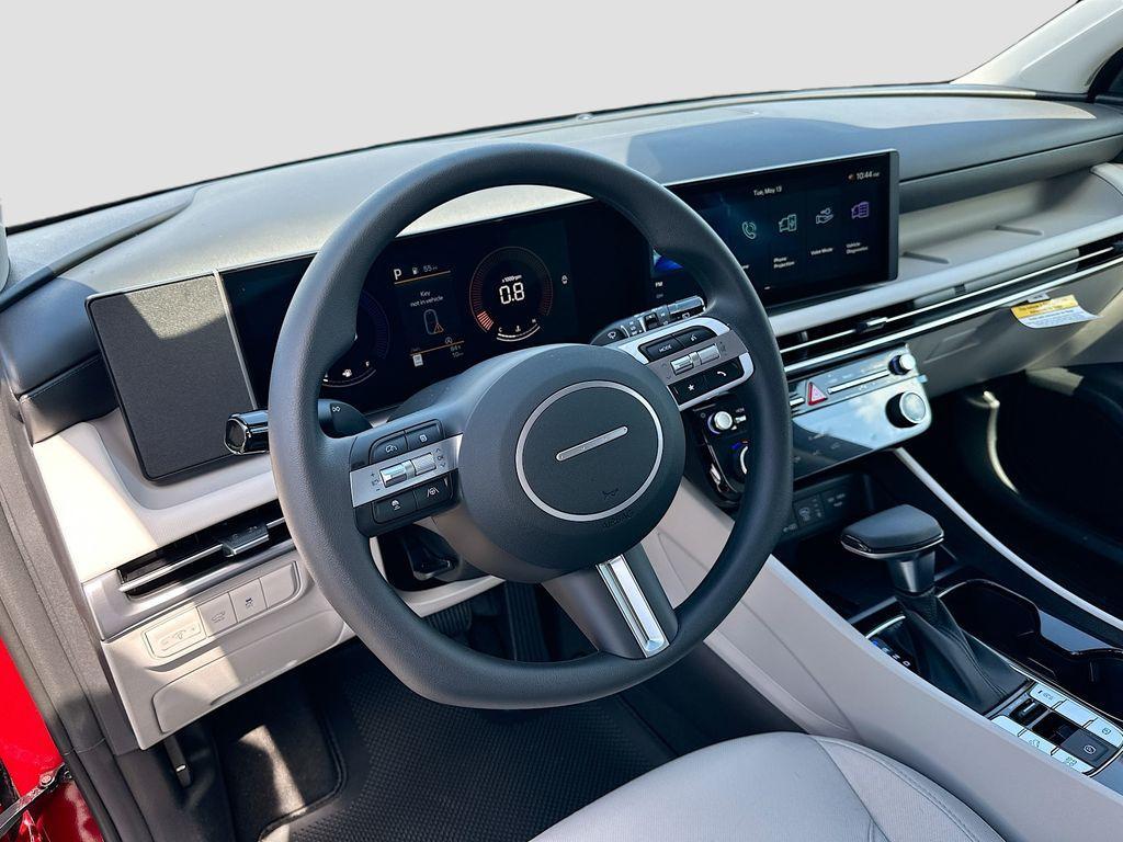 new 2025 Hyundai Tucson car, priced at $33,155