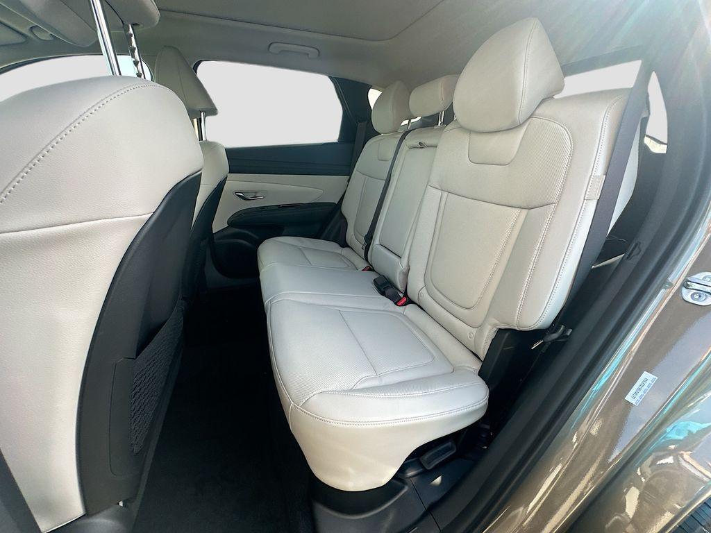 new 2025 Hyundai TUCSON Hybrid car, priced at $43,350