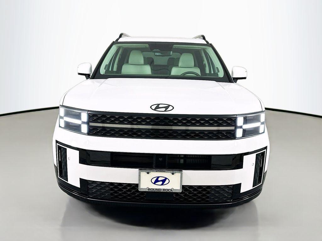 used 2025 Hyundai Santa Fe car, priced at $42,500