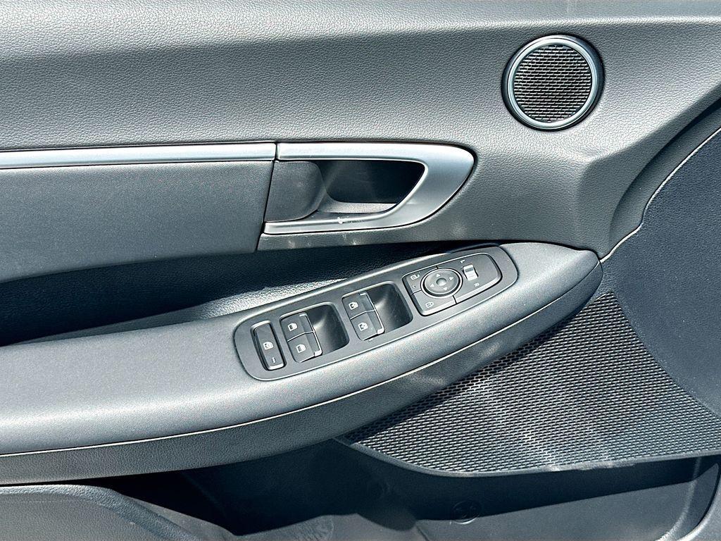 new 2025 Hyundai Sonata car, priced at $32,880