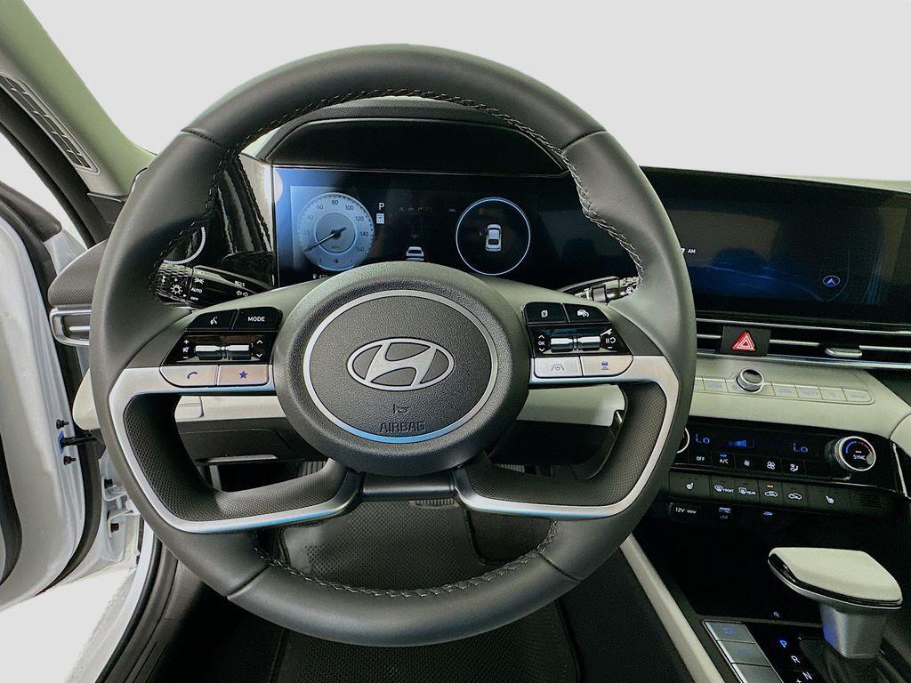 new 2025 Hyundai Elantra car, priced at $29,130