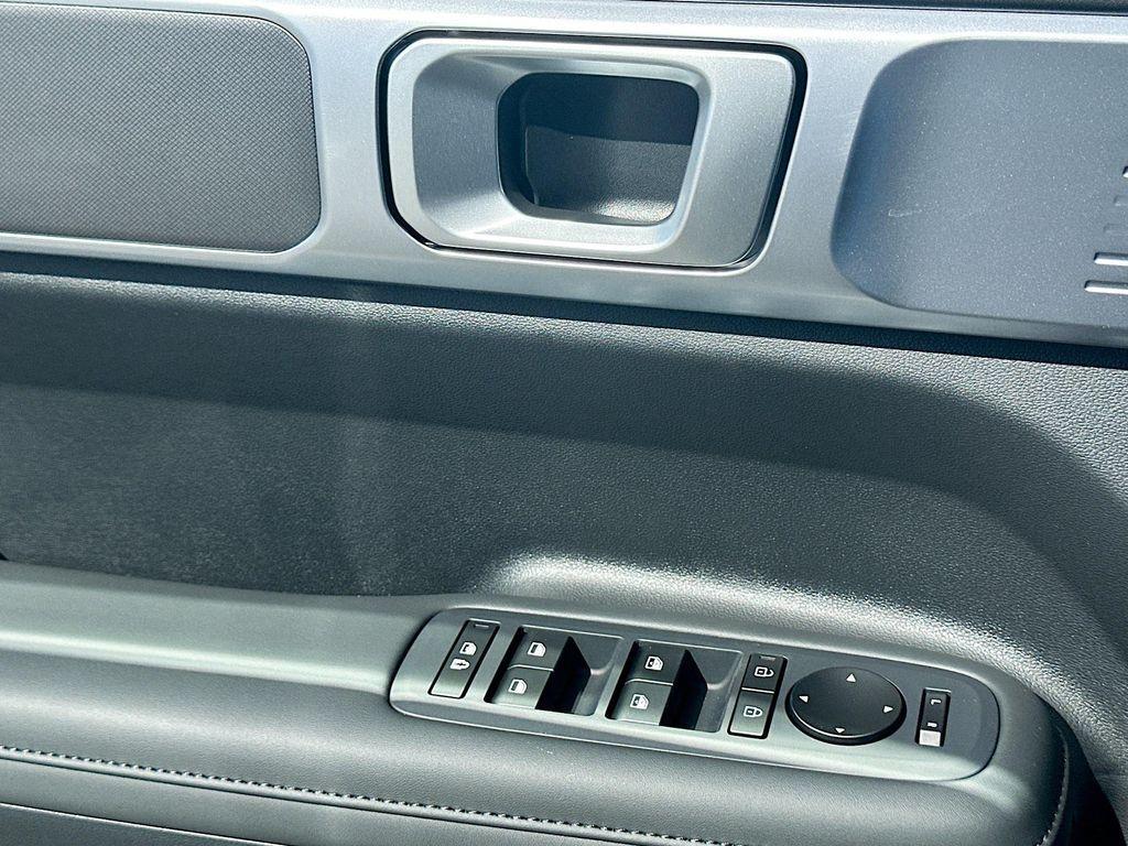 new 2026 Hyundai SANTA FE HEV car, priced at $40,925