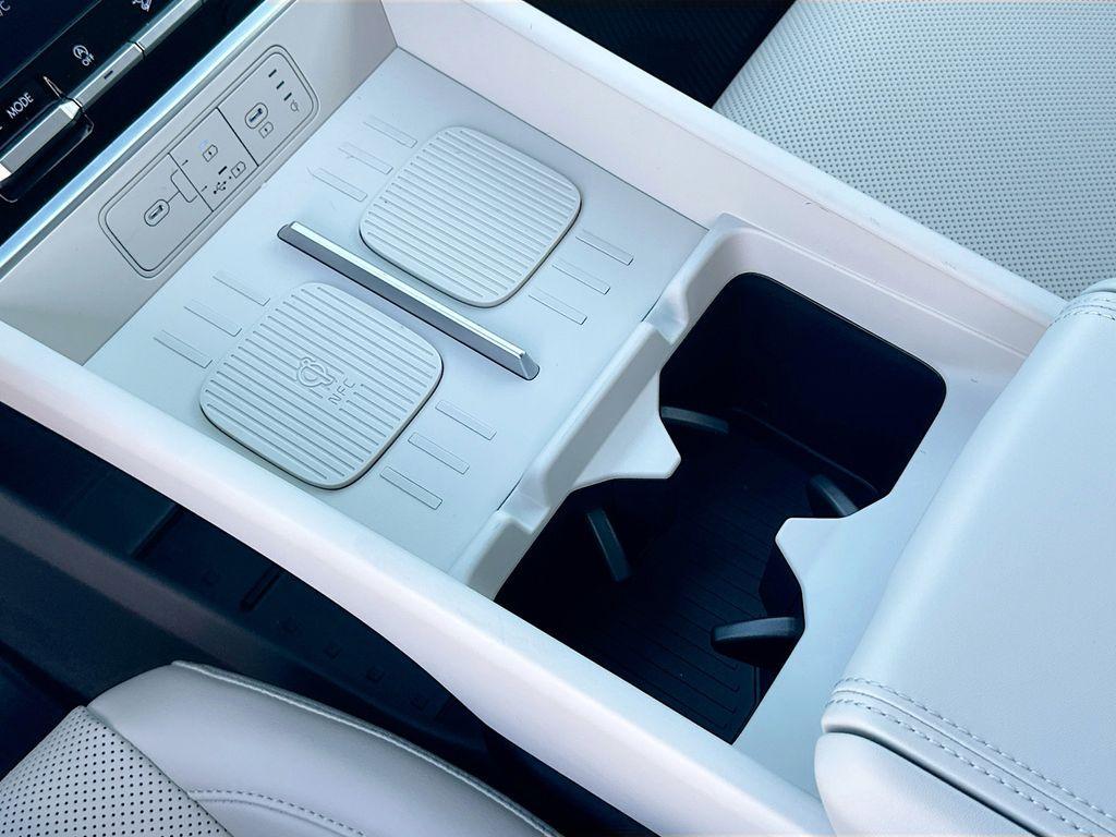 new 2025 Hyundai Santa Fe car, priced at $39,200