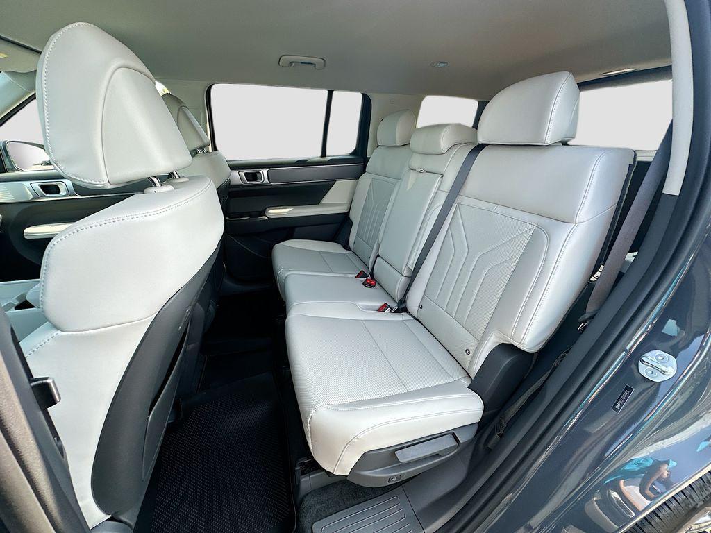 new 2025 Hyundai Santa Fe car, priced at $39,200