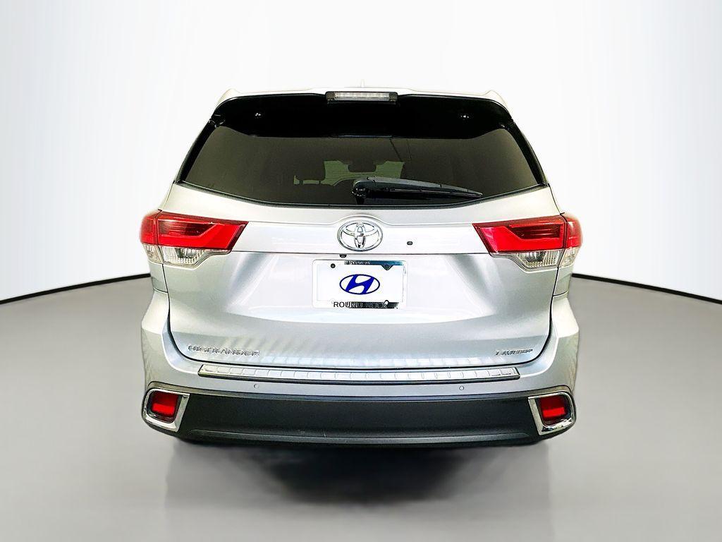 used 2017 Toyota Highlander car, priced at $19,500
