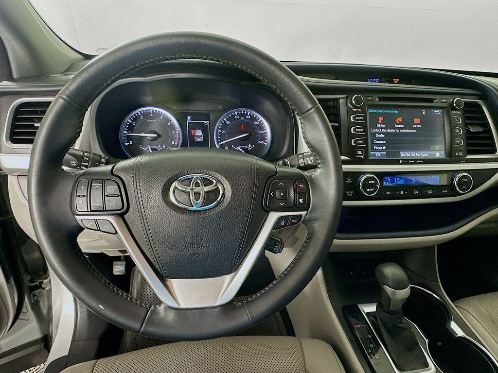 used 2017 Toyota Highlander car, priced at $19,500