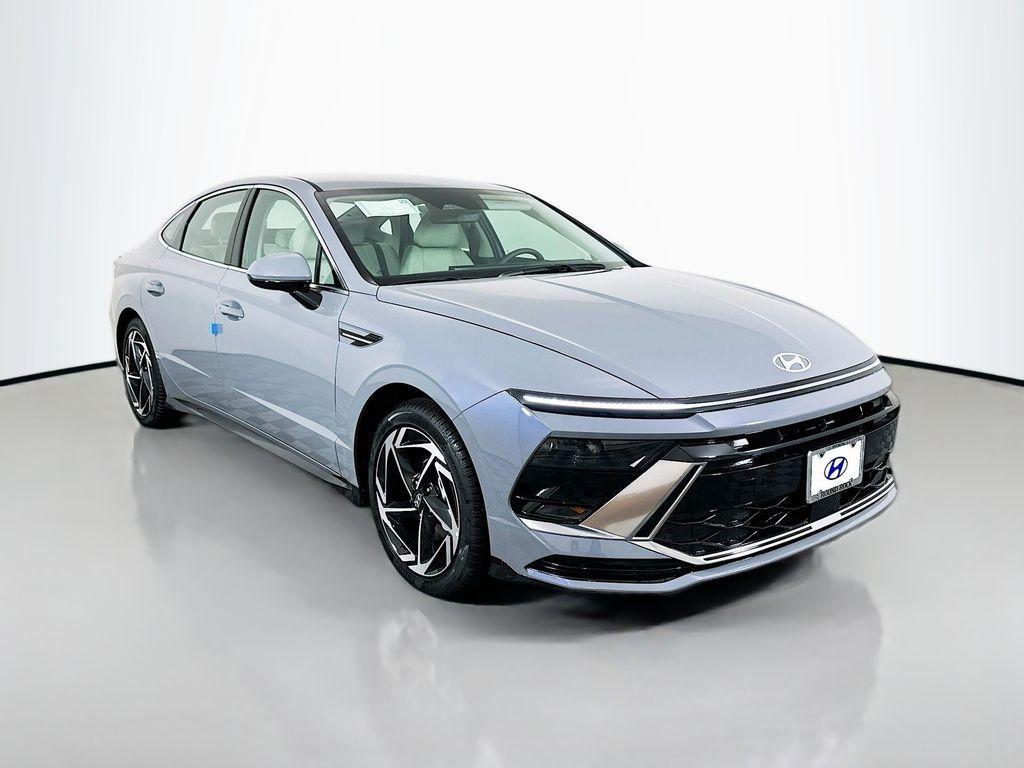new 2026 Hyundai Sonata car, priced at $30,805