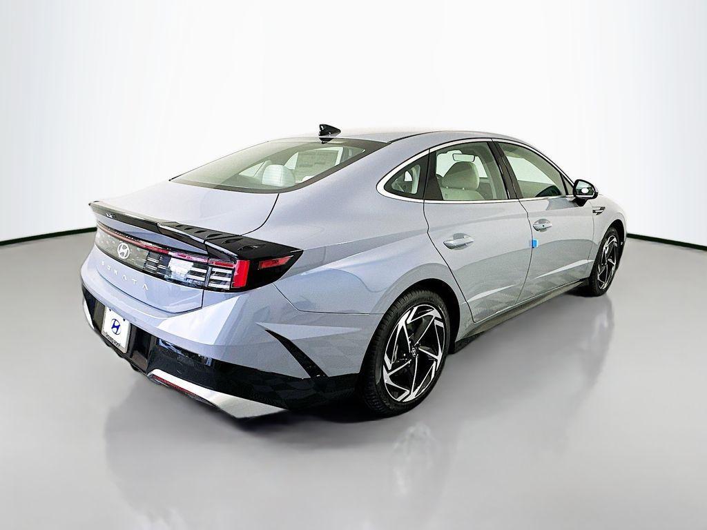 new 2026 Hyundai Sonata car, priced at $30,805