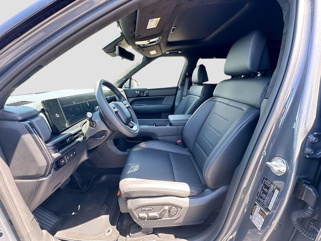 new 2025 Hyundai SANTA FE HEV car, priced at $50,205