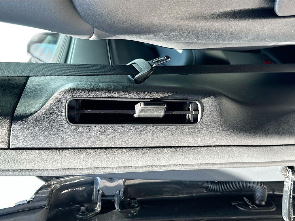 new 2025 Hyundai SANTA FE HEV car, priced at $50,205