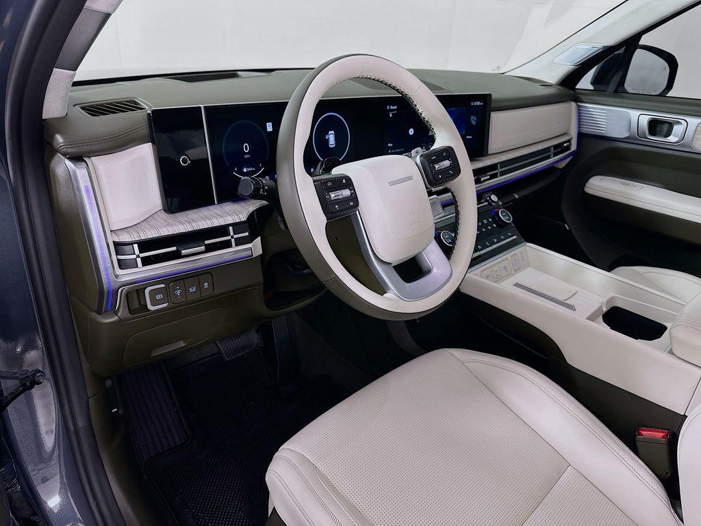 used 2025 Hyundai Santa Fe car, priced at $41,999