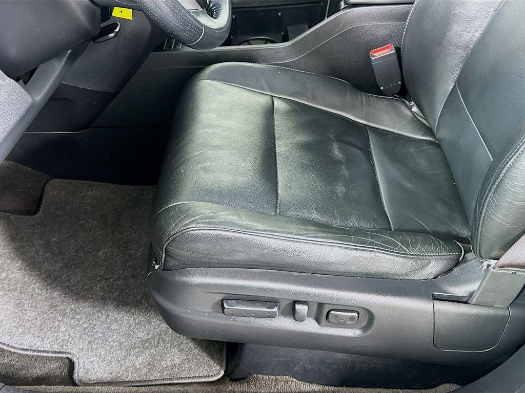 used 2012 Honda Pilot car, priced at $12,800