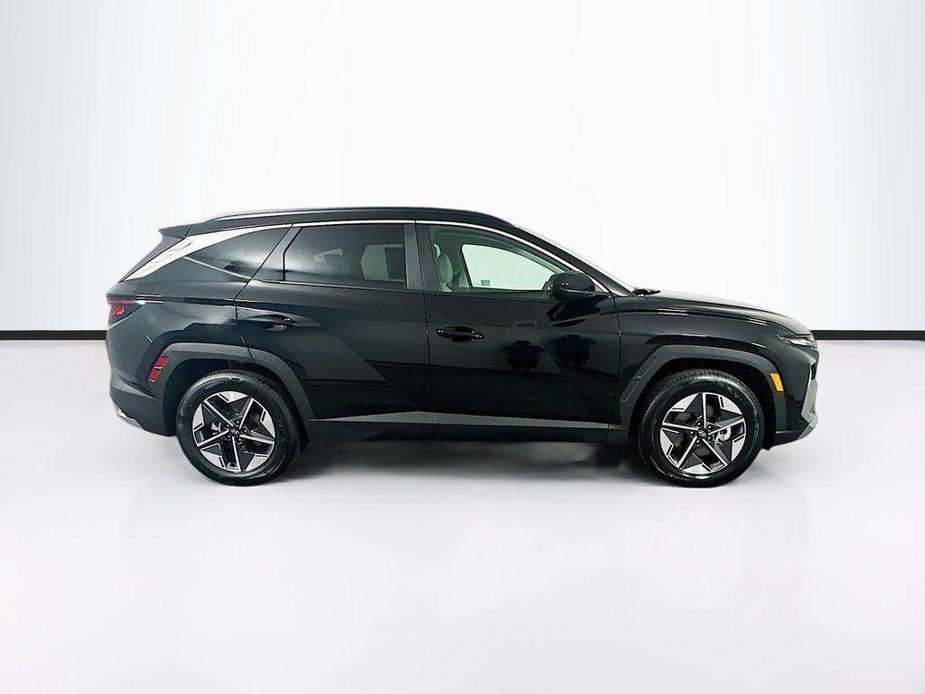 new 2025 Hyundai Tucson car, priced at $32,550