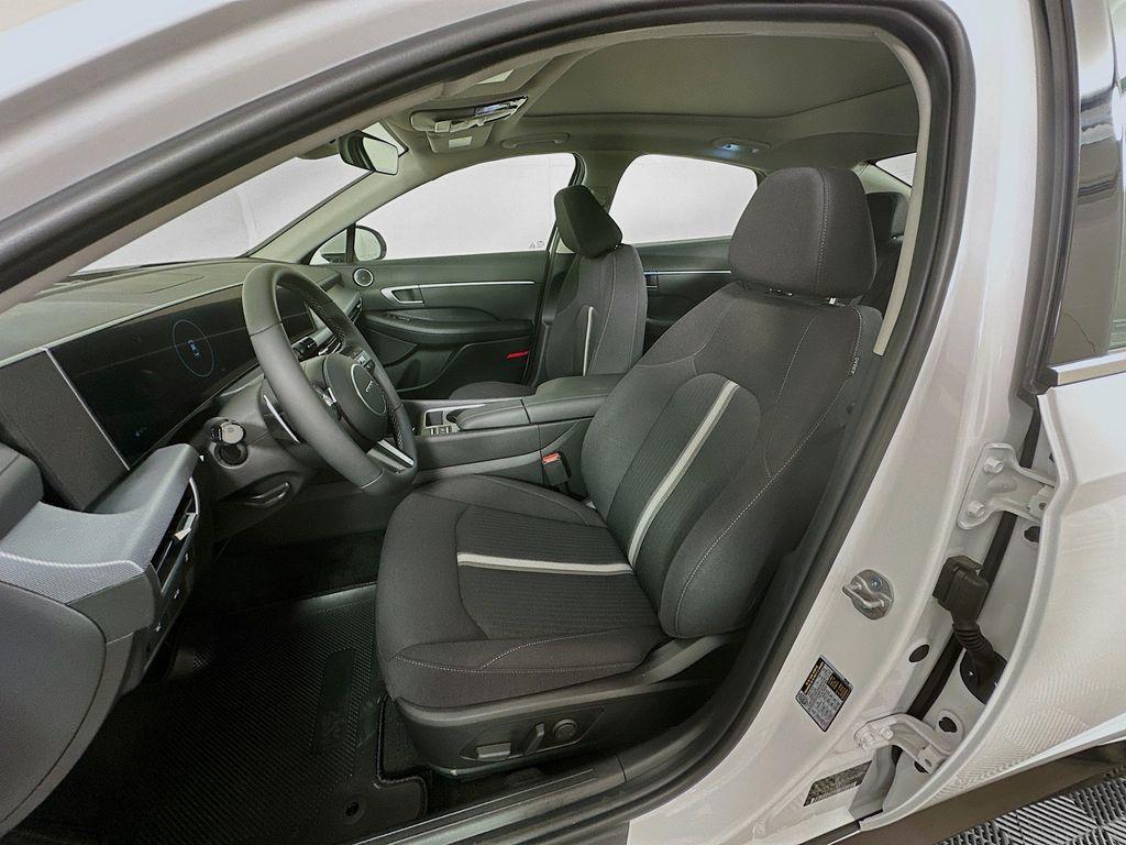 new 2024 Hyundai Sonata car, priced at $32,735