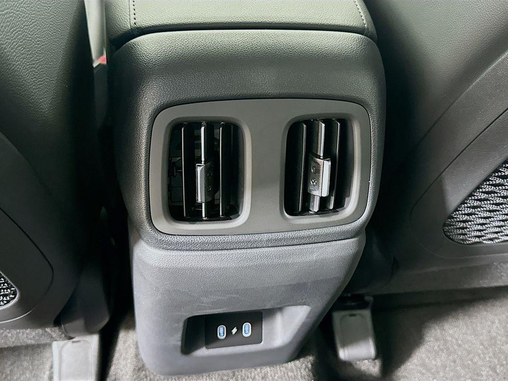 new 2025 Hyundai TUCSON Hybrid car, priced at $43,290